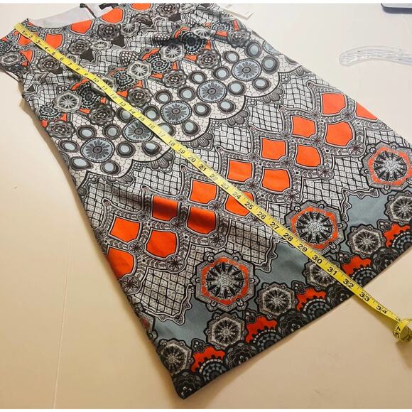 Banana Republic Abstract Print Cap Sleeve Shift Dress Size 2 NWT - Picture 5 of 6